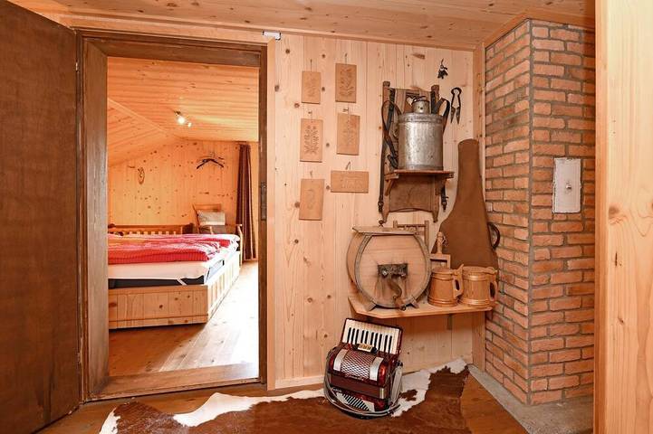 Blockhütte für 9 Personen, mit Balkon und Garten in Au - 4