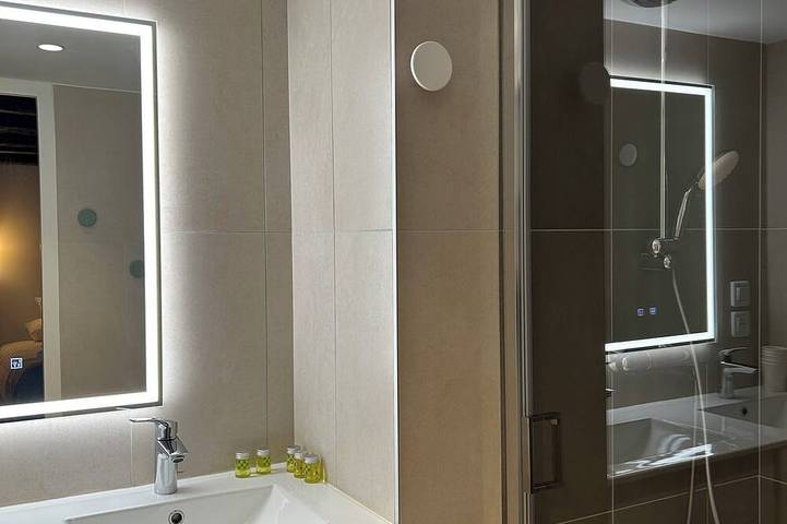 Hôtel pour 5 personnes à Lureuil - 3