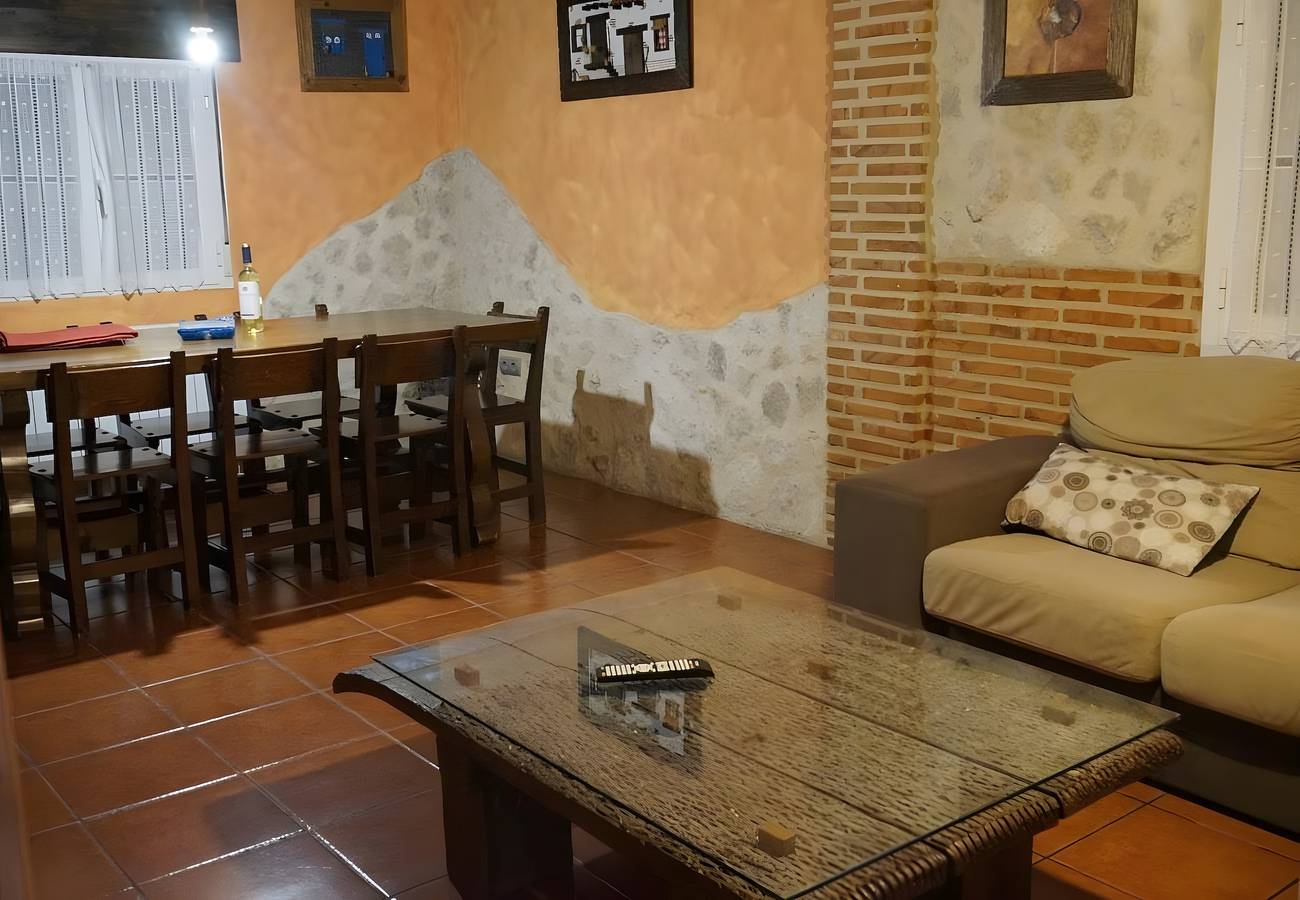 Casa rural 'La Abuela Marcelina' con jardín privado y Wi-Fi in Rueda (Valladolid), Provincia de Valladolid