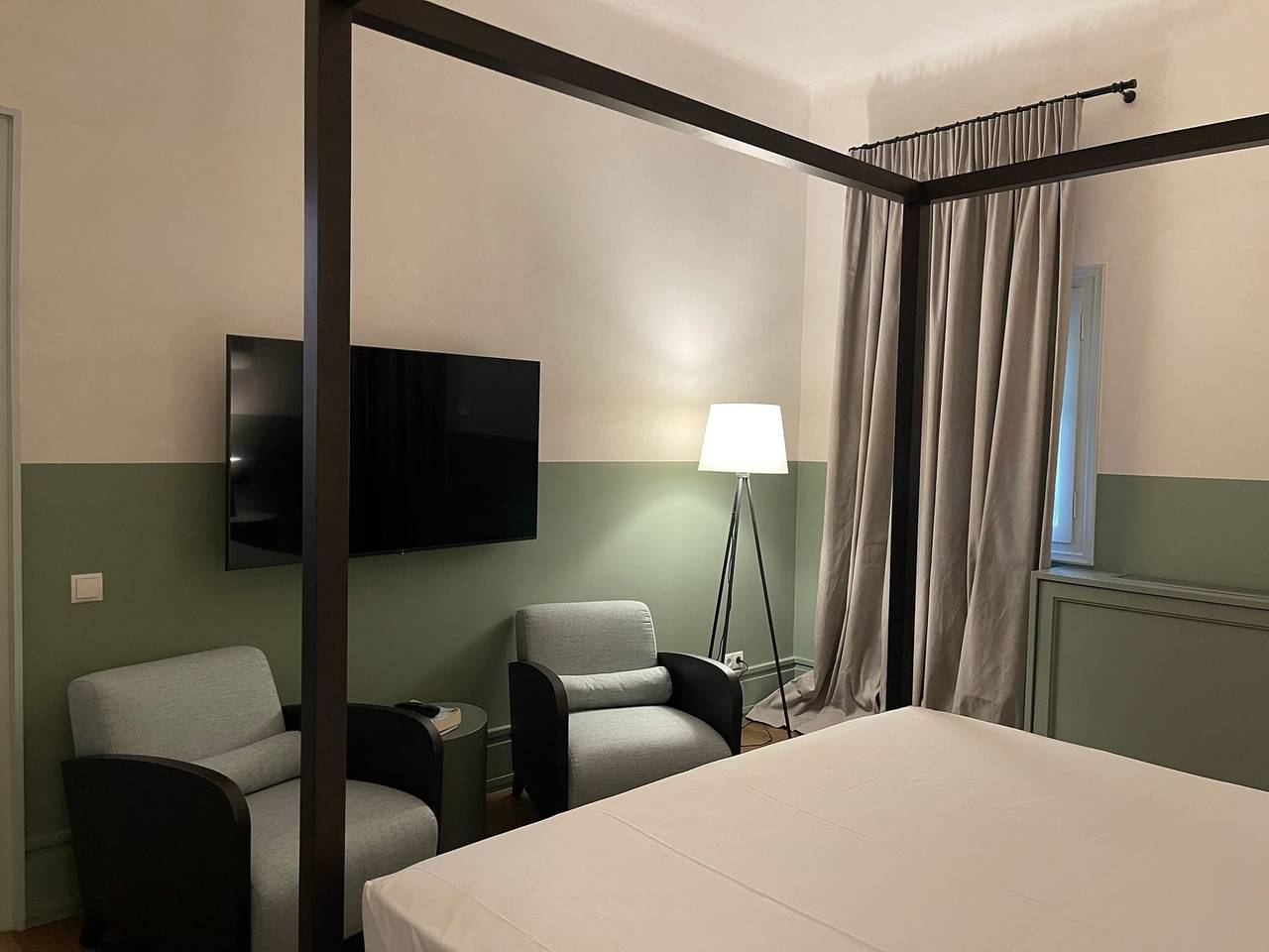 Stunning Athens Apartment | 1 Bedroom | Apartment Juvia | Athinaidos in Centralna część Aten, Ateny