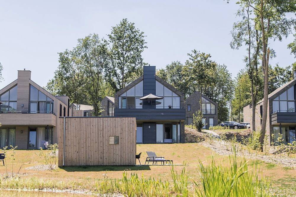 Hertogenvilla Wellness am Wasser – 3 Schlafzimmer / 3 Badezimmer in Maastricht, Hoge Kempen