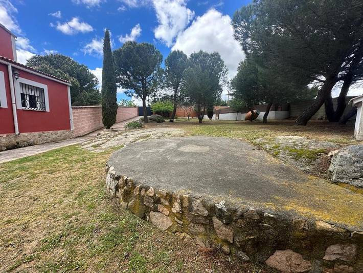 Casa de vacaciones para 6 personas, con jardín además de vistas y balcón, Familias con niños en Comarca de Ávila - 4