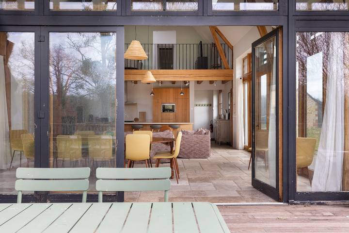 Location de vacances pour 8 personnes, avec jardin et vue sur le lac, animaux acceptés à Ambillou - 2