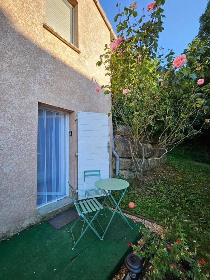 Maison d’hôte pour 3 personnes, avec terrasse dans Parc naturel régional des Grands Causses - 3