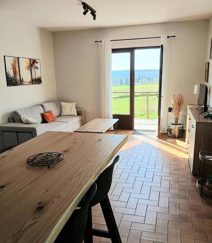 Location de vacances pour 4 personnes, avec terrasse et vue, animaux acceptés à Barbaste