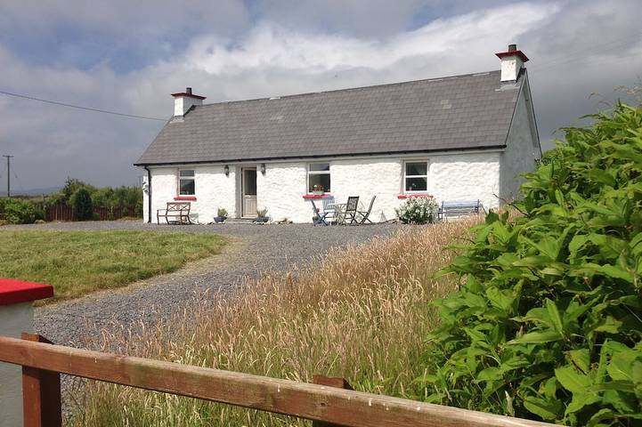 Cottage for 6 people, with Garden in Donegal