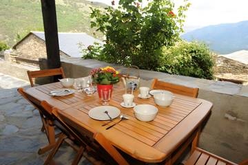 Location De Vacances pour 8 Personnes dans Jujols, Pyrénées, Photo 3
