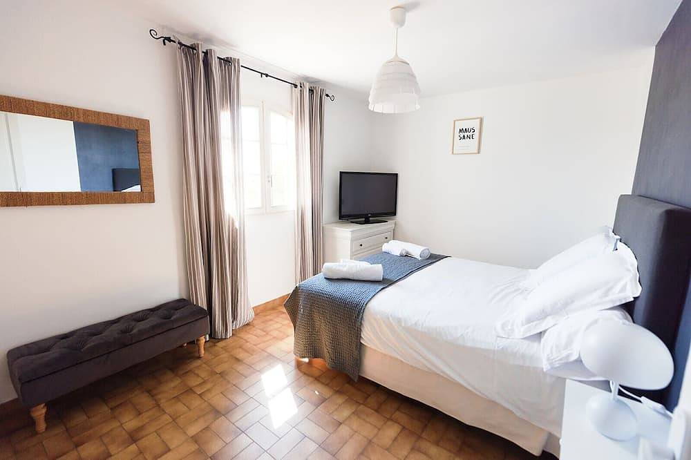 Villa für 8 Personen mit geheiztem Schwimmbecken in Maussane-les-Alpilles, Arles und Umgebung