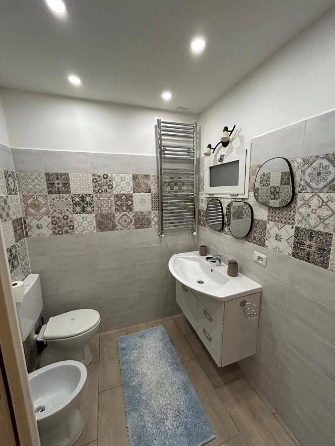 Gîte pour 4 personnes, avec terrasse à Sezze - 3