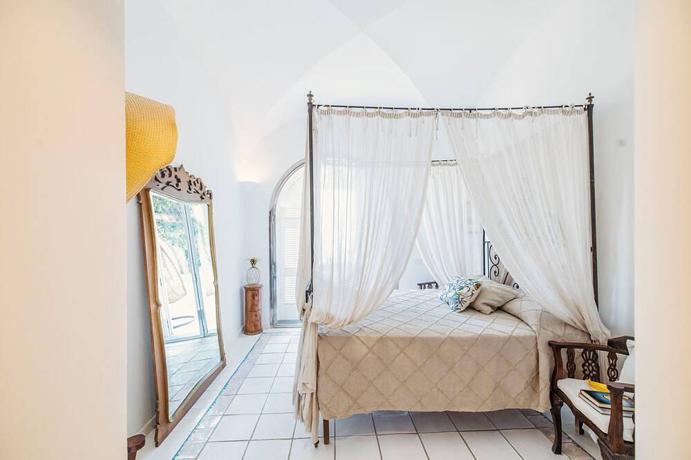 Villa Monè in Marina Piccola (Capri), Capri