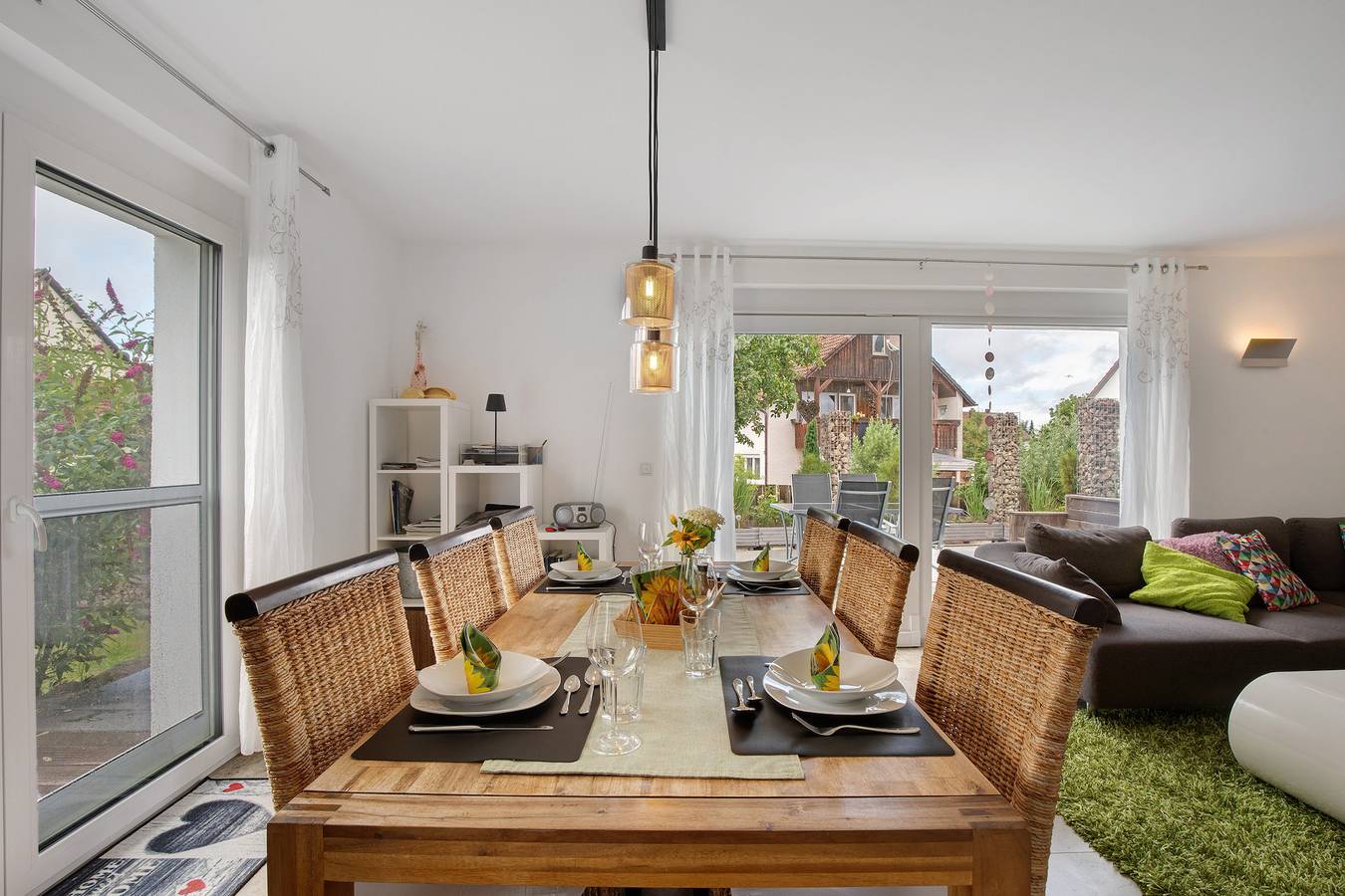 Ganze Wohnung, Ferienwohnung 'Schneider' mit Privatterrasse, Gemeinschaftsgarten und Wi-Fi in Blaubeuren, Alb-Donau-Kreis