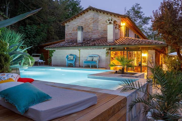 Ferienhaus für 8 Personen, mit Terrasse und Garten, mit Haustier