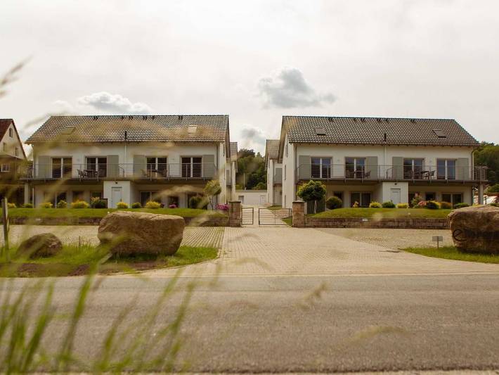 Ferienwohnung für 3 Personen, mit Balkon und Terrasse sowie Garten und Sauna in Rathen