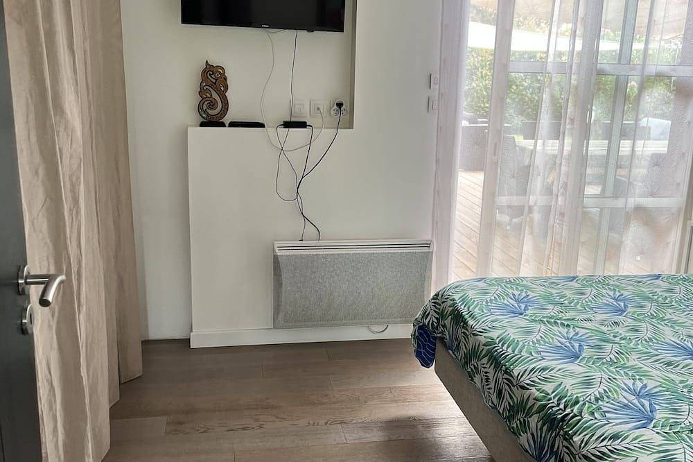 Modern and warm house near Hossegor in Angresse, Dax region