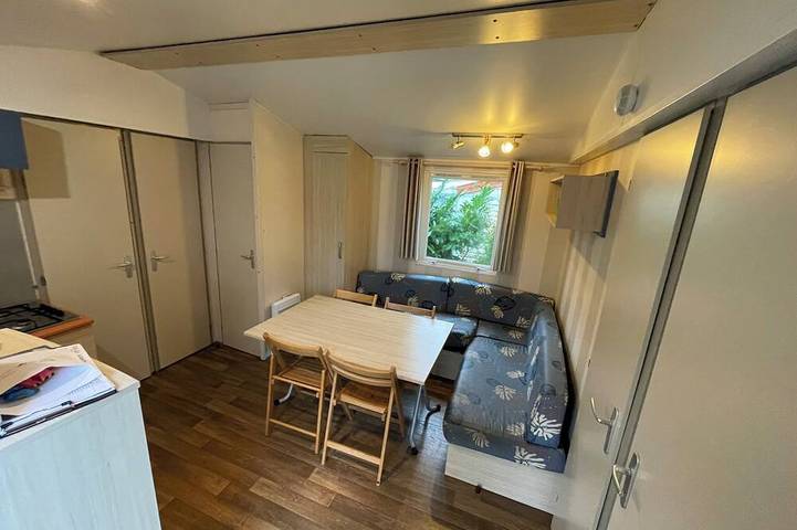 Camping pour 8 personnes à Camiers