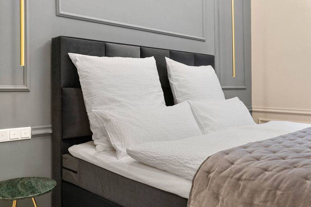 Ganze Wohnung, New | Luxus Studio | Center | Netflix | Kingbed in Augsburg-Innenstadt, Augsburg