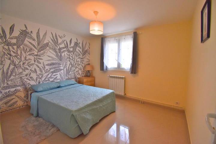 Location de vacances pour 10 personnes, avec terrasse à Goussainville - 2