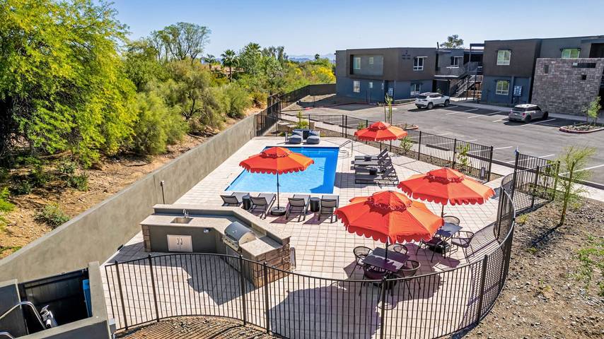 Ferienwohnung für 6 Personen, mit Pool und Balkon, kinderfreundlich - 1