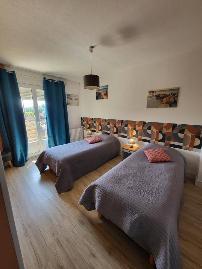 Gîte pour 5 personnes, avec vue et balcon à Saint-Aubin-le-Cauf - 4