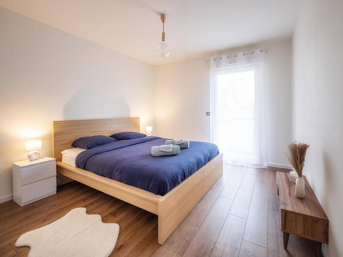 Appartement entier, T3 68m2 Garage Terrasse Gare aux portes de Genève in Saint-Julien-en-Genevois, Région de Saint-Julien-en-Genevois