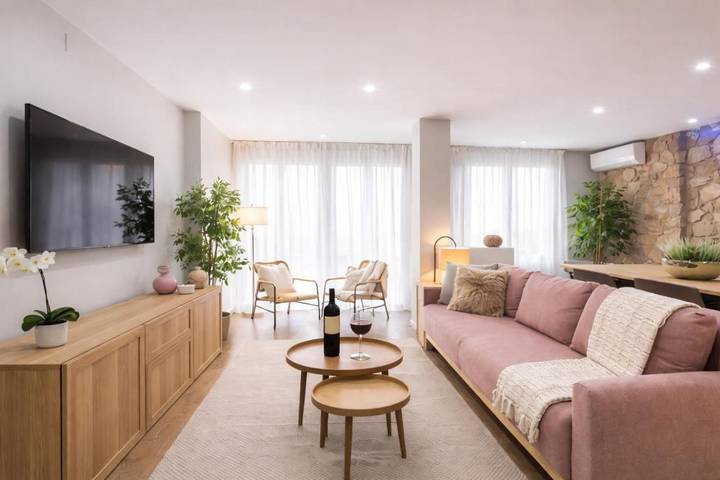Gîte pour 6 personnes, avec vue, adapté aux familles à Novelda