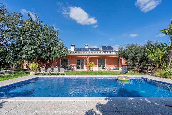 Vakantiehuis voor 10 personen, met Tuin in Silves