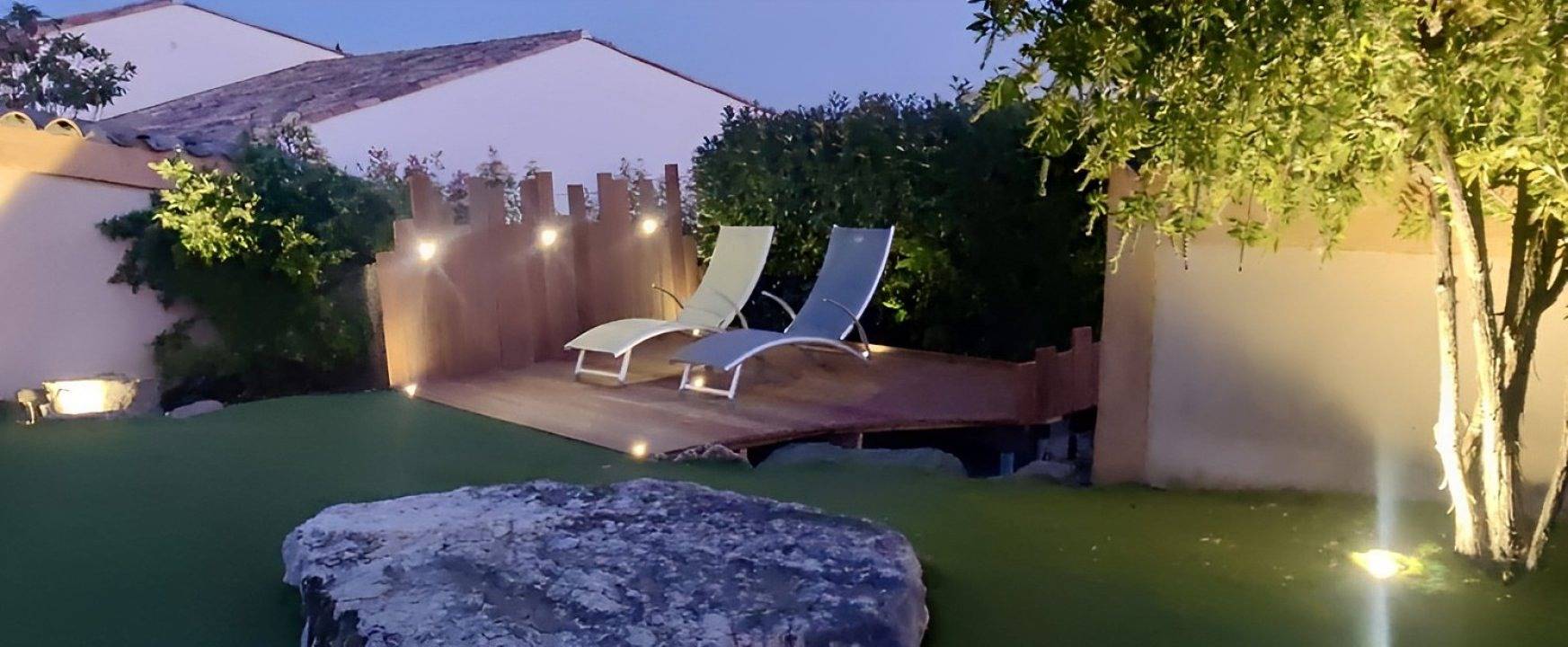 Gîte des Figuiers - piscine - jacuzzi - parking privé in Roquebrune-sur-Argens, Région de Draguignan