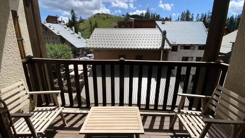 Gîte pour 9 personnes, avec balcon, animaux acceptés à Péone - 2