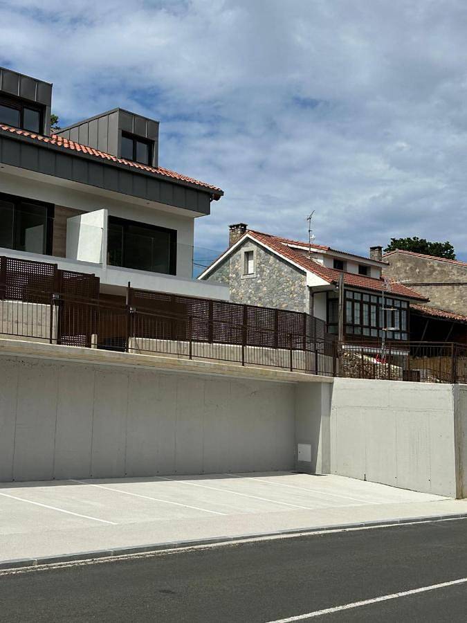 Apartamento entero, Three-Bedroom Apartment in Caravia, Costa Verde