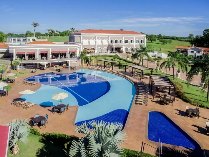 Resort para 2 personas, con jacuzzi y jardín además de piscina y sauna - 1