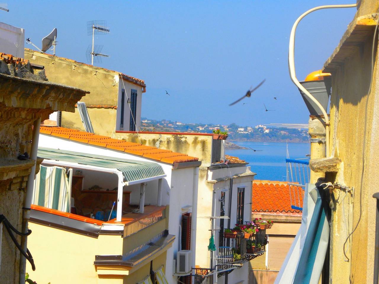 Appartement entier, Appartement confortable avec climatisation et balcon - à 200 m de la plage in Cefalù, Cefalù (Commune)