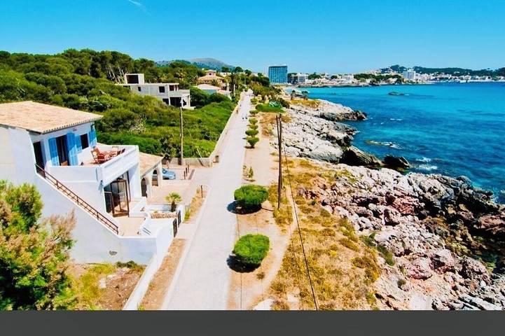 Ferienhaus für 9 Personen, mit Balkon und Garten in Son Moll