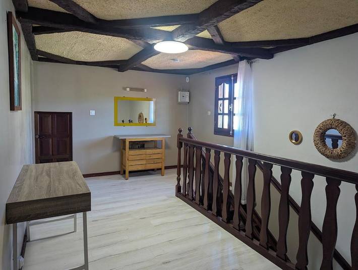 Location de vacances pour 8 personnes, avec vue ainsi que jardin et terrasse dans Belvédère de Bois Court - 2