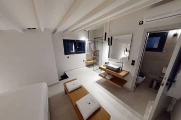 Villa for 4 People in Lesbos, Photo 3