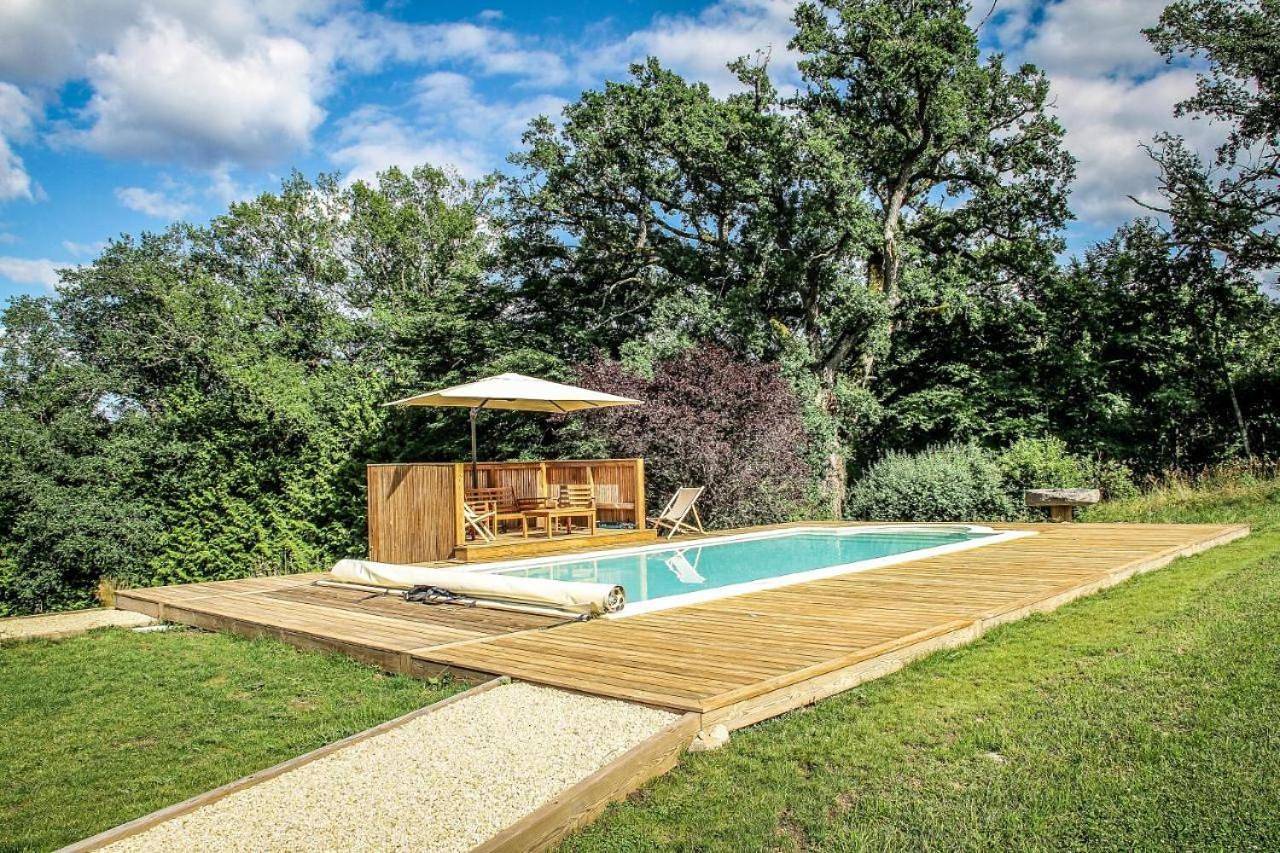 Domaine de Maisonneuve in Sugères, Parc Naturel Régional Livradois-Forez