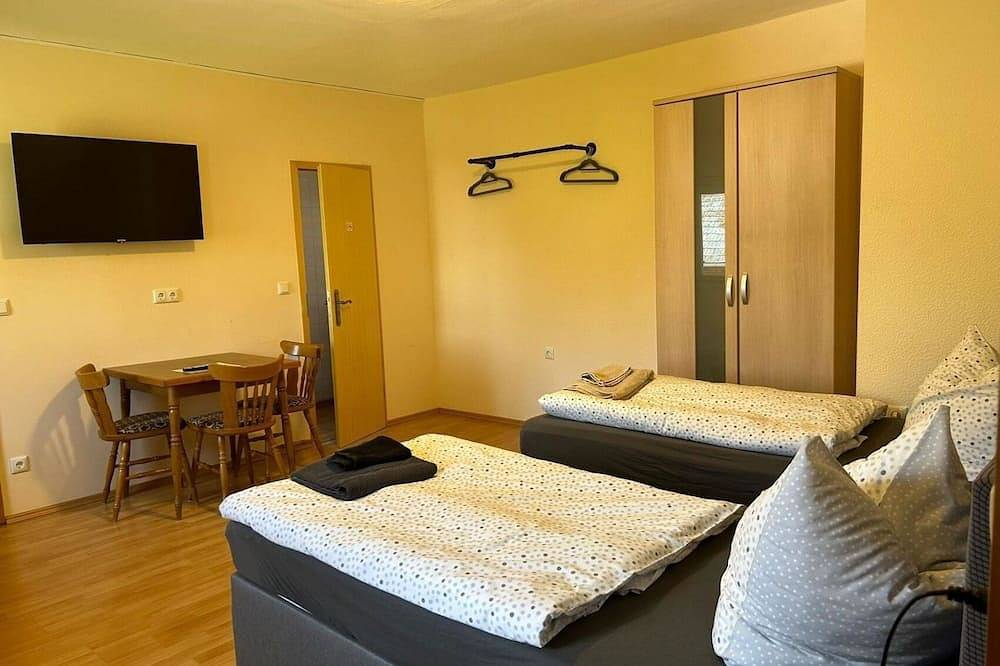 Ganze Wohnung, Ferienwohnung/App. für 6 Gäste mit 75m² in Lautertal in Lautertal (Bayern), Oberes Maintal - Coburger Land