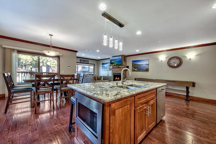 Vacation house for 8 people, with balcony - 1