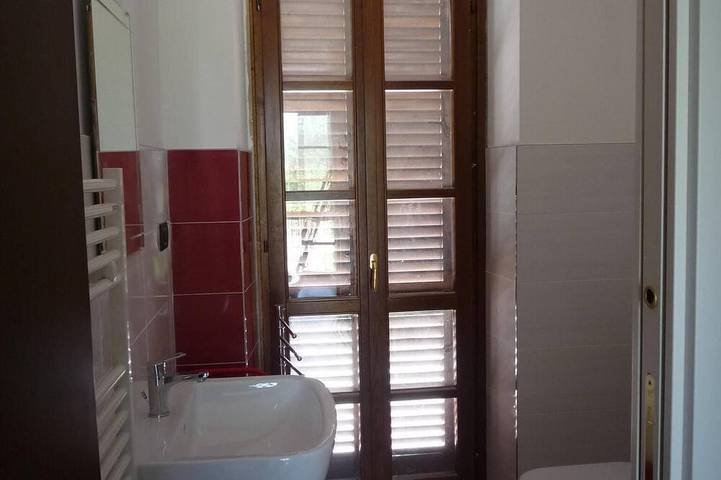 Gîte pour 4 personnes, avec jardin ainsi que balcon et piscine à Serralunga d'Alba - 4