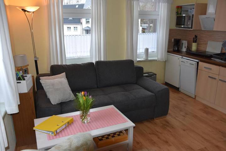 Ferienwohnung für 3 Personen, mit Sauna und Terrasse sowie Garten in Annaberg-Buchholz - 2