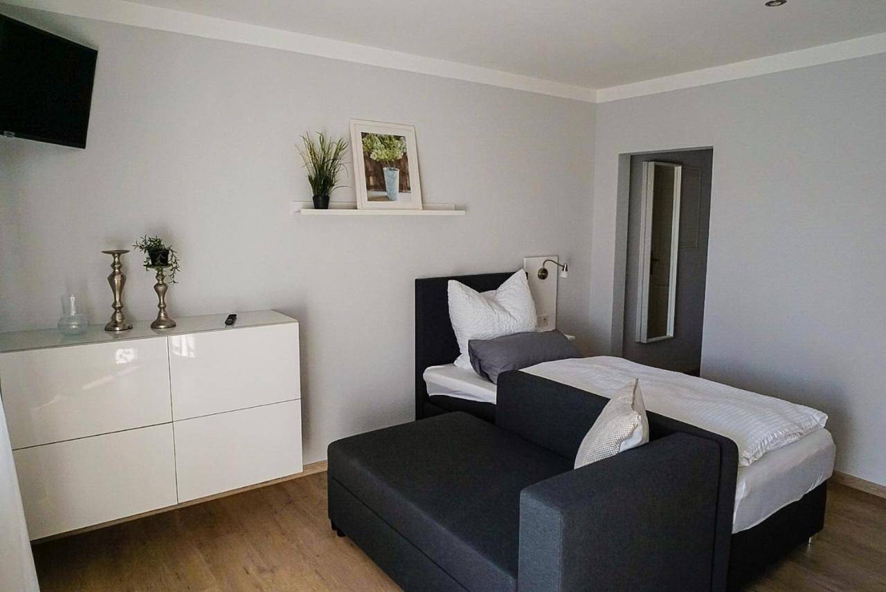 Ganze Wohnung, Apartment in Altötting, Landkreis Altötting