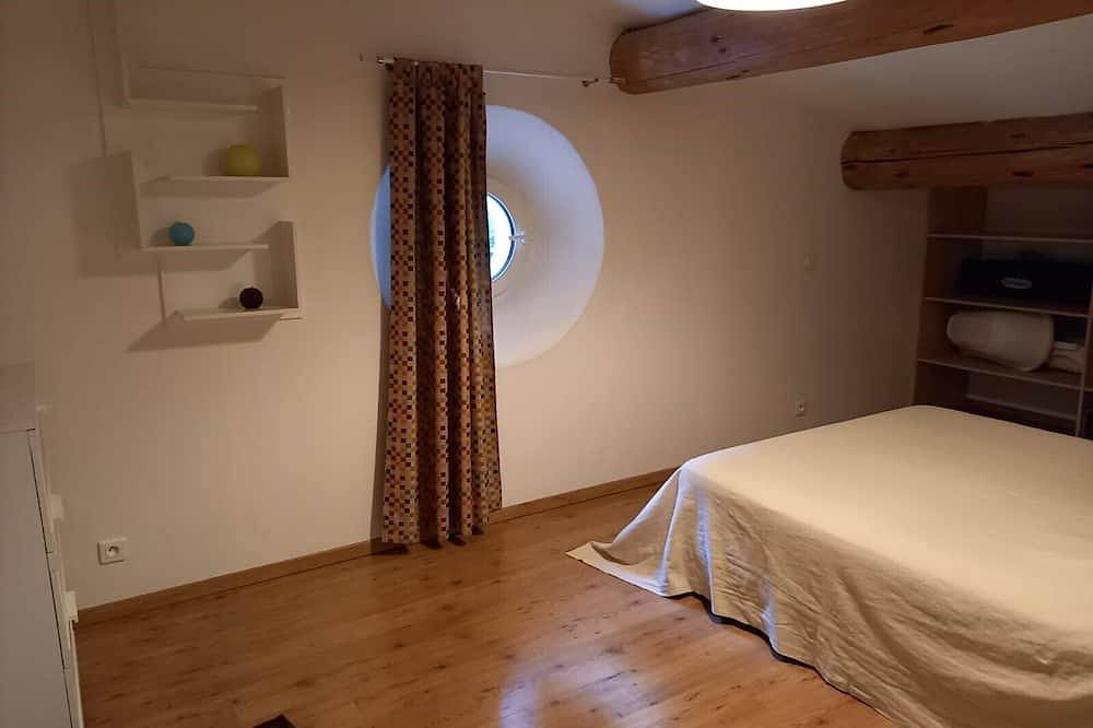 Maison en pierres en provence esprit loft in Mouriès, Région d'Arles