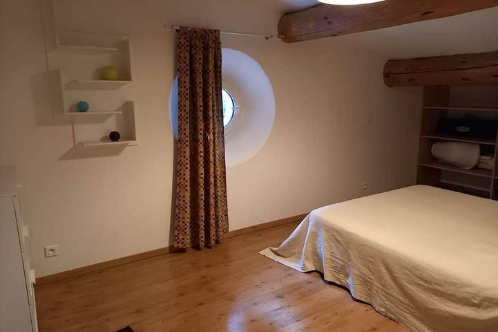 Maison en pierres en provence esprit loft in Mouriès, Région d'Arles