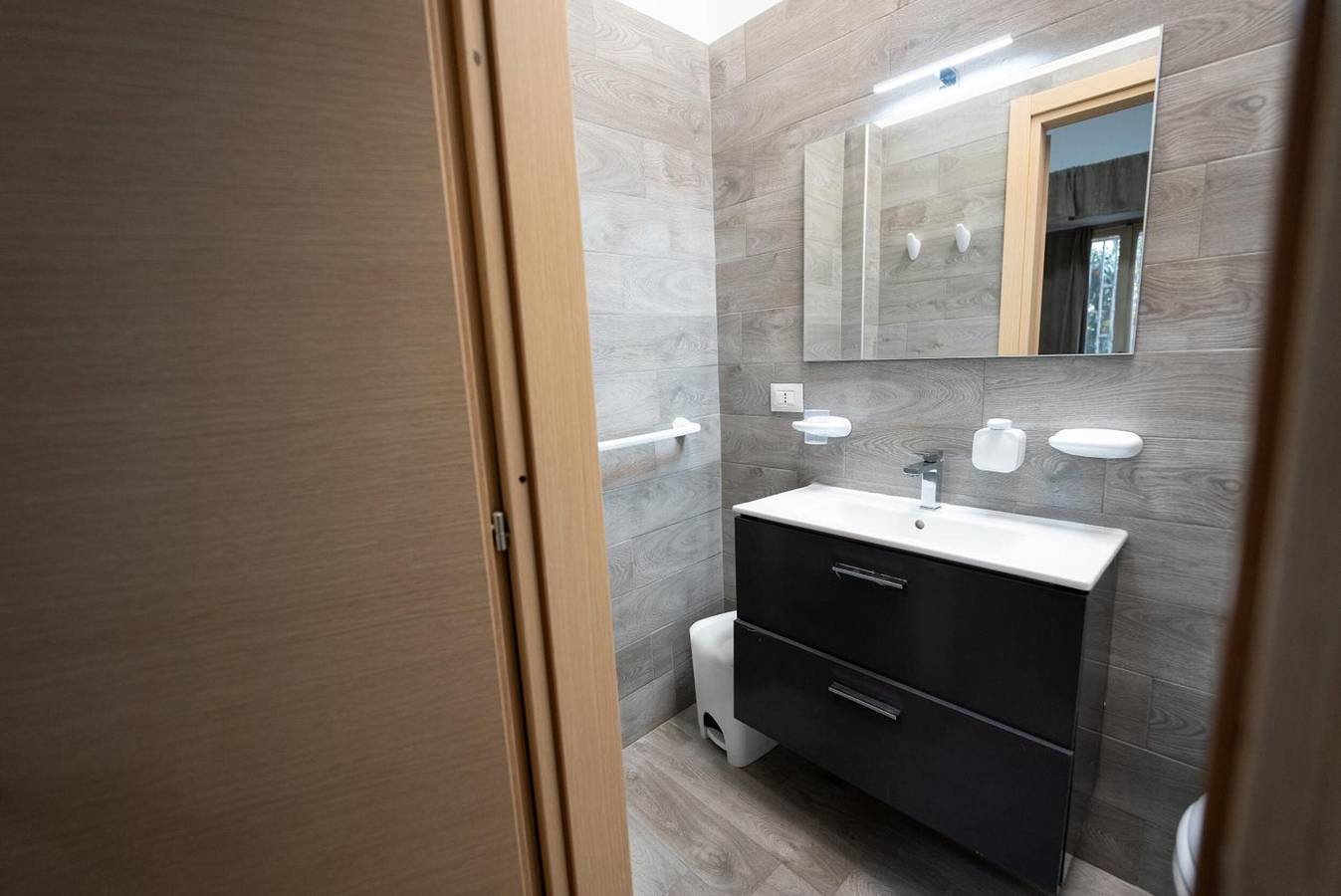 Home Joséphine - Caserta - Quadruple Room with Private Bathroom in Caserta, Caserta Province