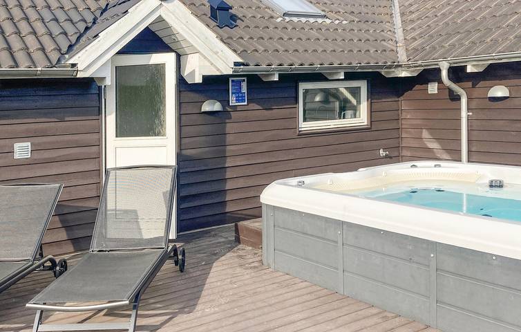 Ferienhaus für 12 Personen, mit Sauna und Garten sowie Terrasse in Kramnitse - 3