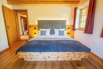 Ferienwohnung für 5 Personen in Chieming, Bayerische Alpen, Bild 1