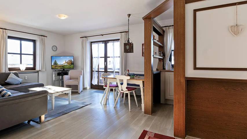 Ferienwohnung für 2 Personen, mit Balkon und Sauna in Wallgau