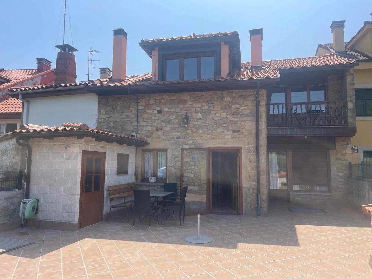 Apartamento entero, La Santina y su Jardín in Avilés, Costa Verde