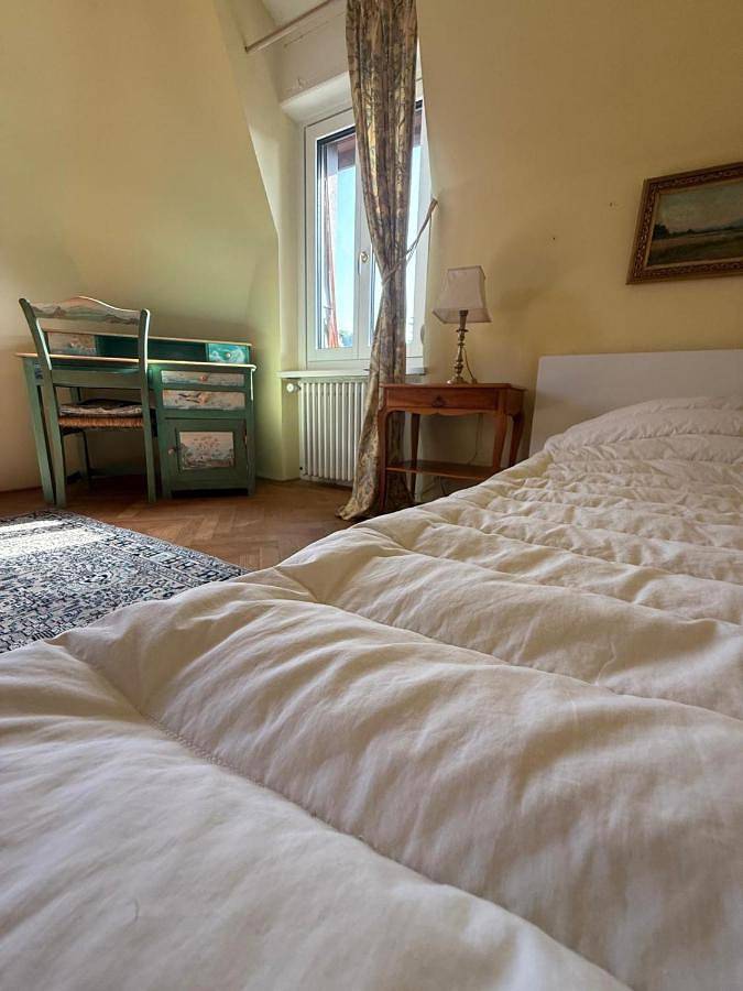 Location de vacances pour 4 personnes, avec vue et terrasse ainsi que jardin et vue sur le lac, animaux acceptés à Lausanne - 4