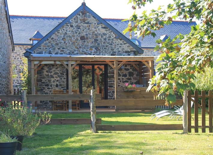 Gîte pour 2 personnes, avec jardin et terrasse à Hénanbihen - 2