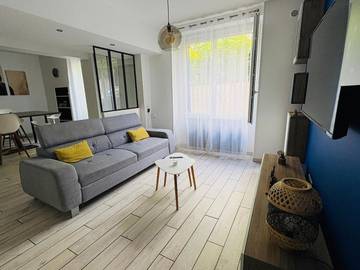 Gîte pour 6 personnes dans Arthès